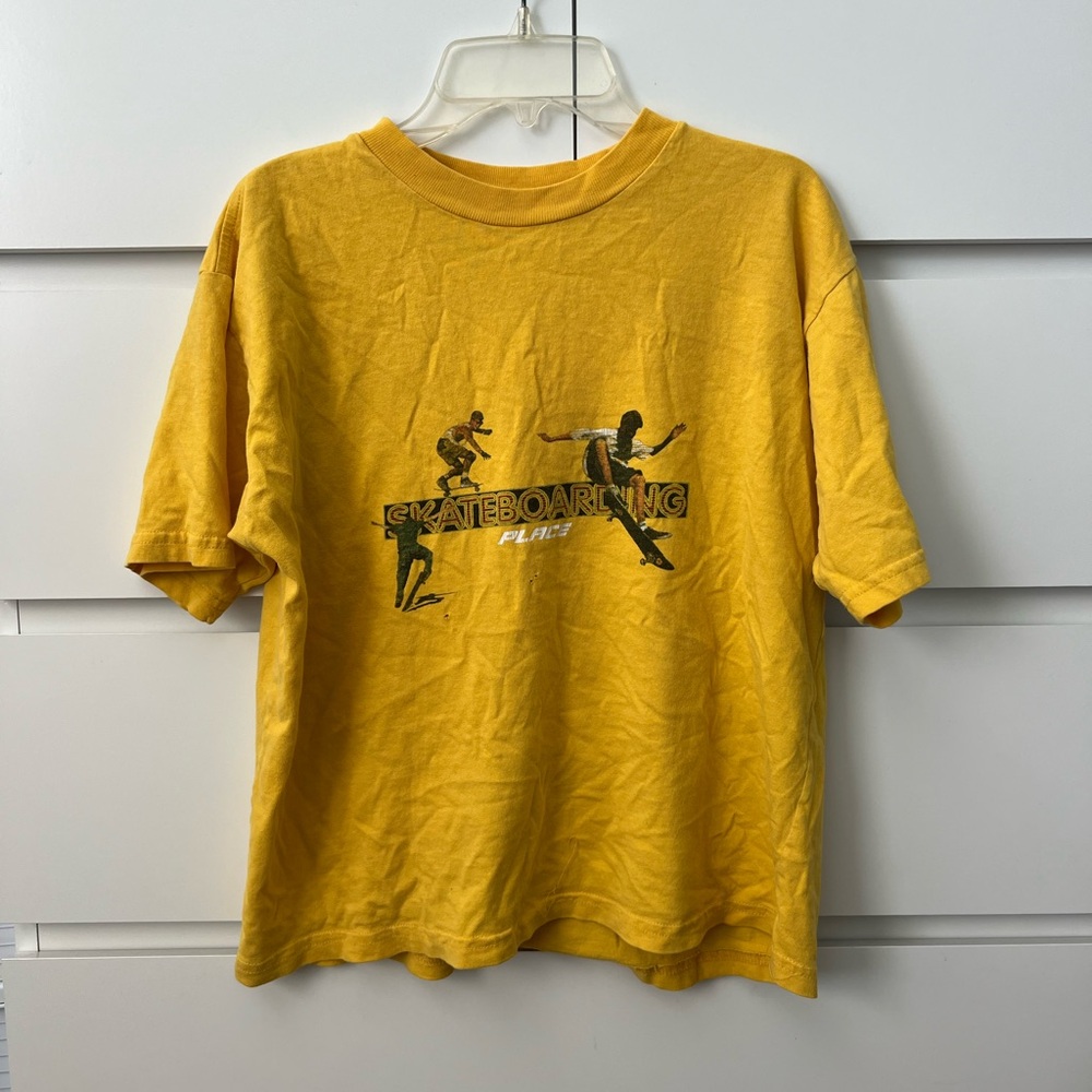 Yellow tshirt Skateboarding Place design